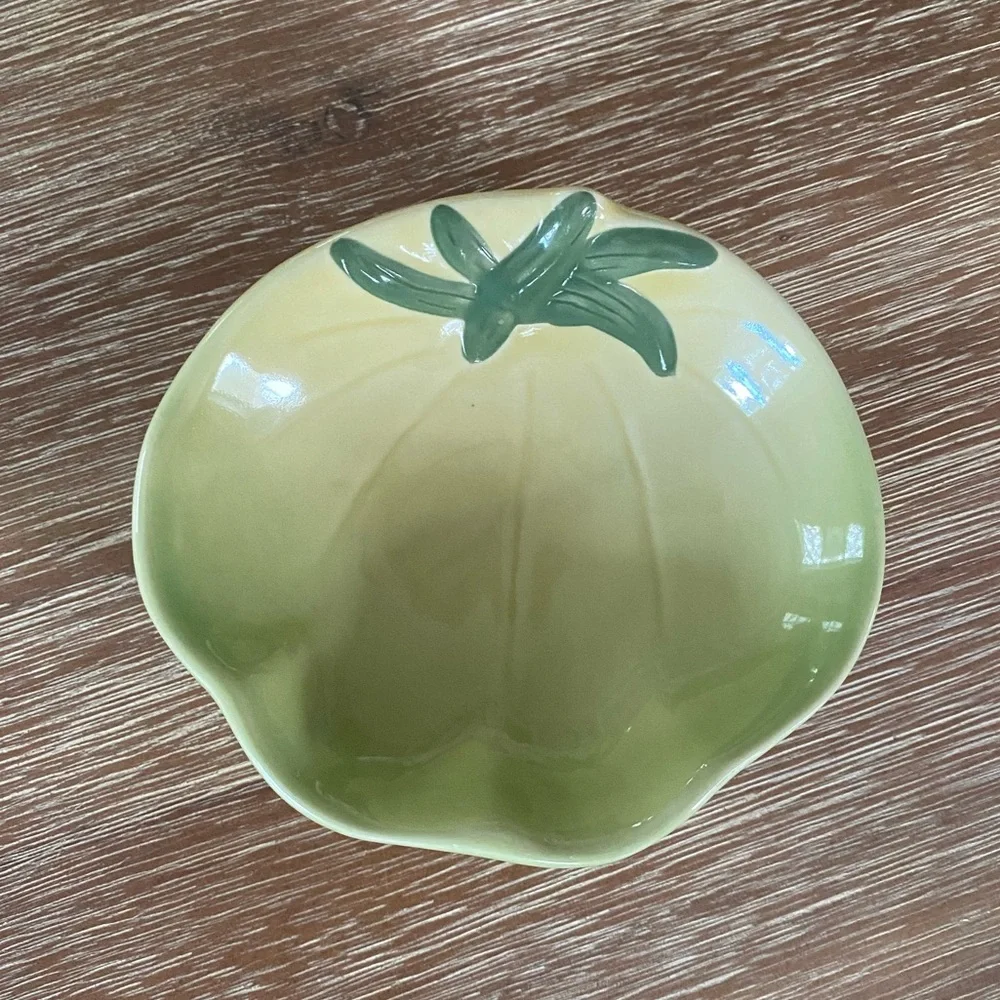 Williams Sonoma Heirloom Tomato Bowls Set of 4 Small Bowls